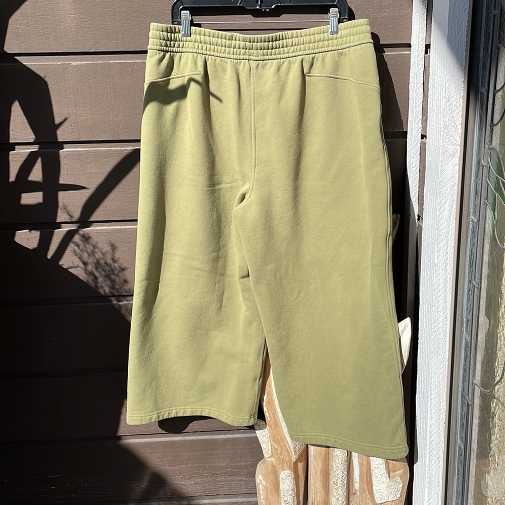 Lululemon Loungeful High Rise Crop Pants - Picture 9 of 12